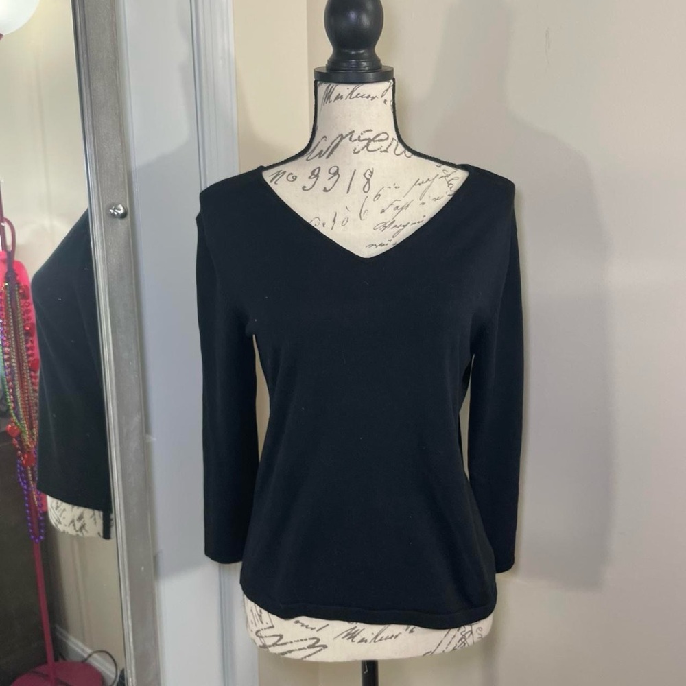 Compositions black silk long sleeve V-neck top